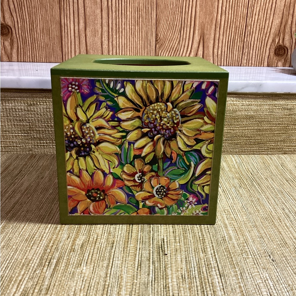 Floral Green Tissue Box Cover